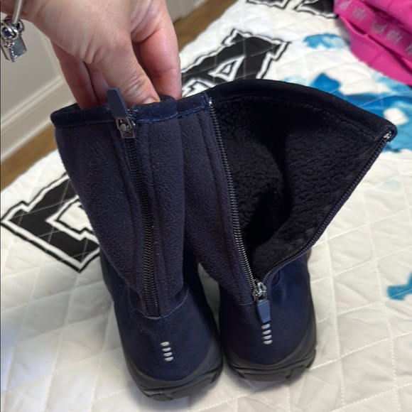 Stylish Navy Boots - Picture 6 of 6